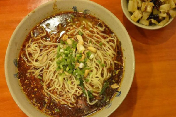 旺小生重庆小面