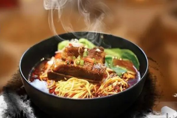 小面爱上粉