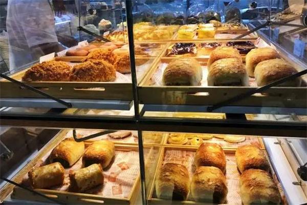 皇冠西饼屋