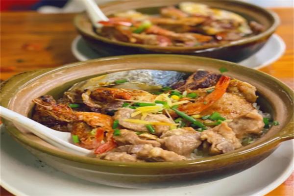 崖口煲仔饭