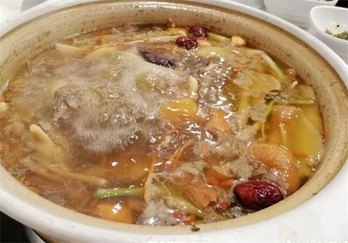 华福棠汤锅