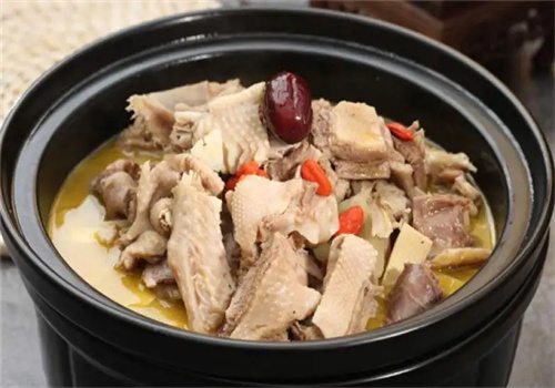 吉味居一品三煲
