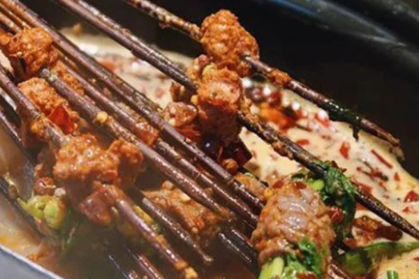 打灯笼串串香