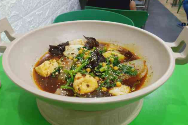 味然鲜冒菜