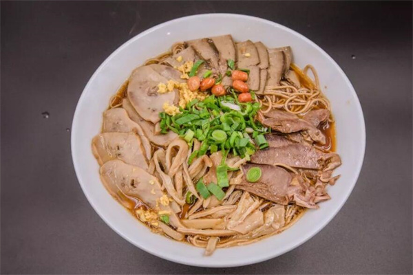 真好吃羊杂面