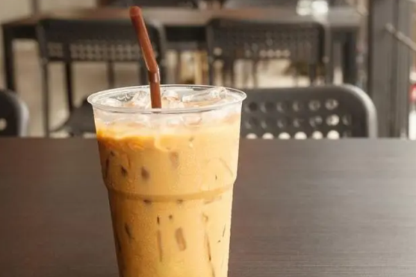 盾皇奶茶