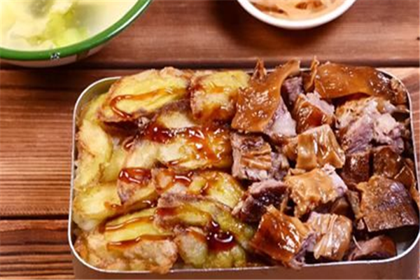 80年代老饭盒