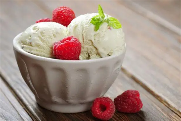 浪漫时刻冰淇淋