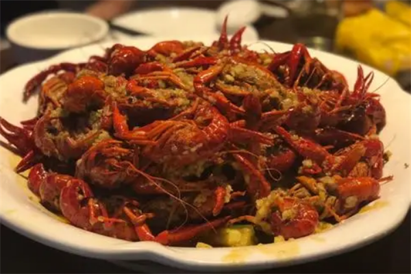 红馆龙虾