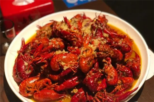 红馆龙虾