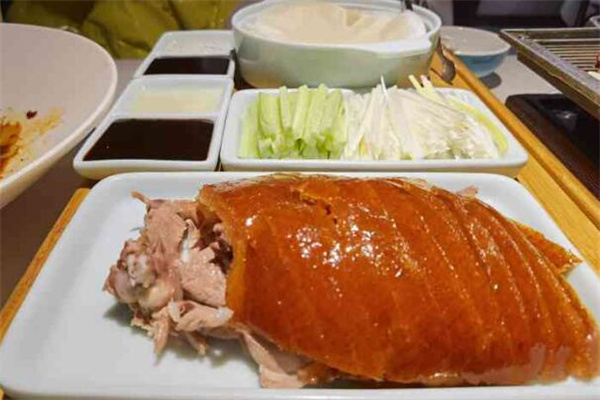 沈师傅四季烤鸭小馆