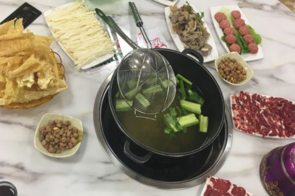 御品牛香火锅加盟