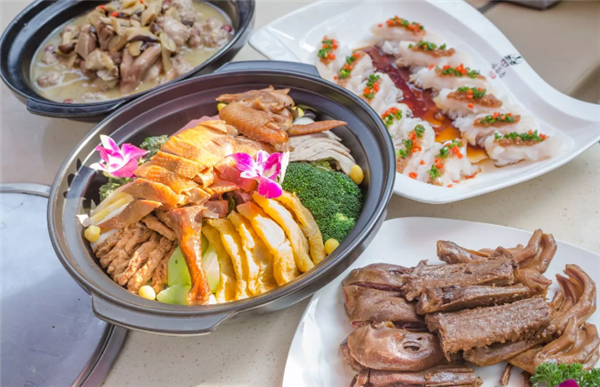炉御·鹅味鲜火锅