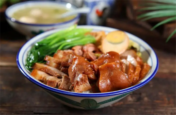 井和猪脚饭