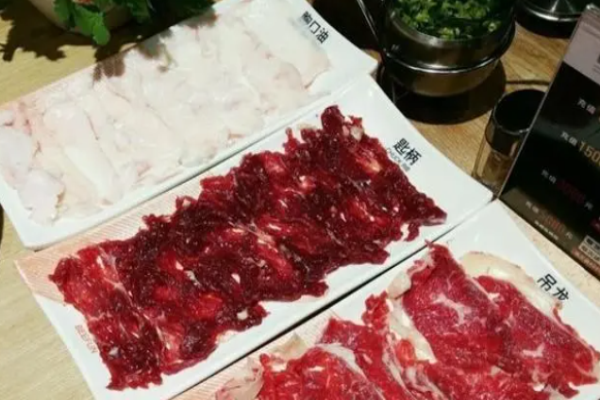 牛满汕火锅加盟