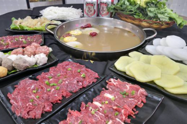 喜狮牛肉火锅加盟
