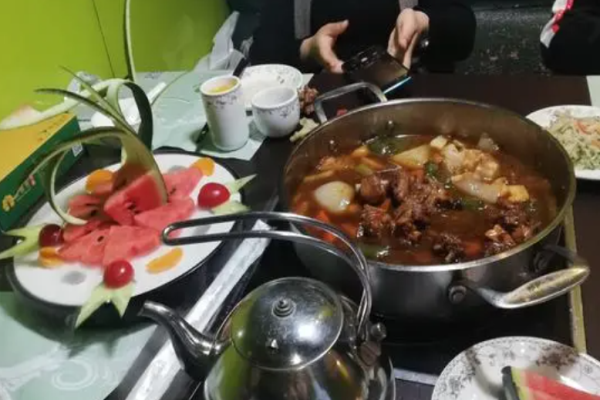 榕树村火锅加盟