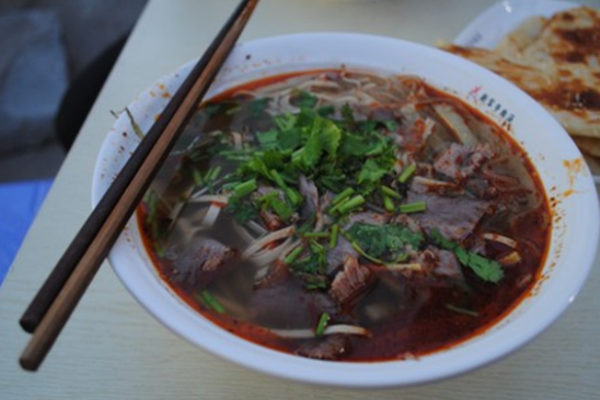 郁兴发牛肉汤加盟