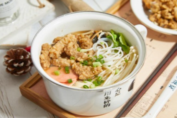 煮福来手工米线加盟