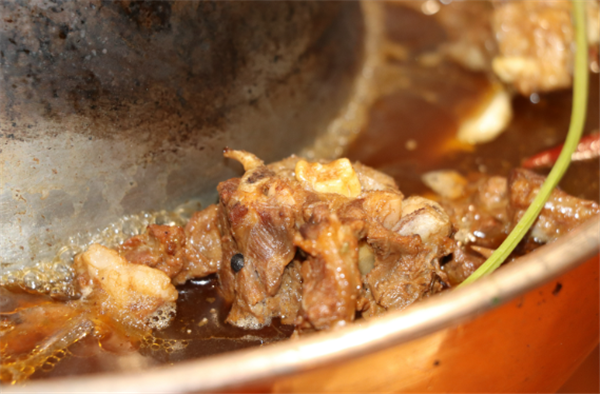 鹏诚羊蝎子火锅