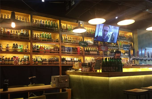 酒花儿啤酒屋