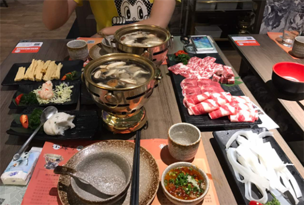 小辉哥火锅加盟