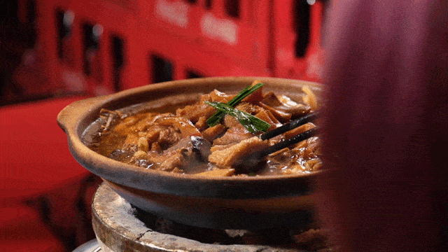 沙胆彪炭炉牛杂煲加盟