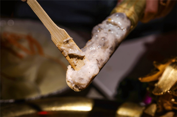 赢大虾手打虾滑饭加盟