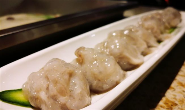 集鲜虾滑火锅