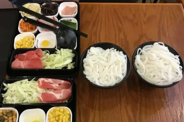 南香缘过桥米线加盟