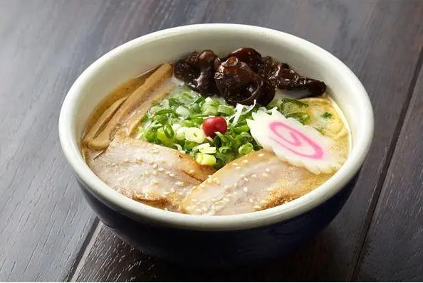 鱼之漫豚骨拉面店加盟