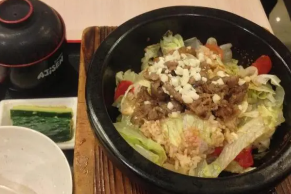 希食东牛肉饭加盟