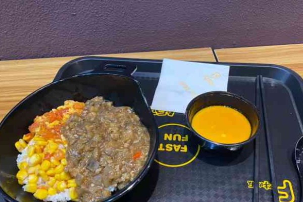 希食东牛肉饭加盟