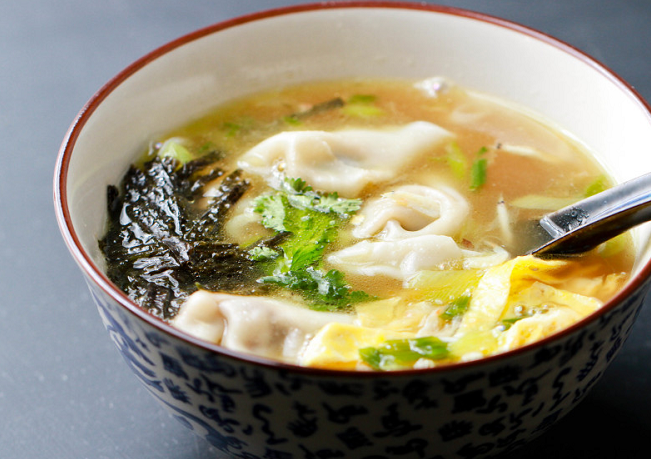 莉姐馄饨和乌鸡米线加盟