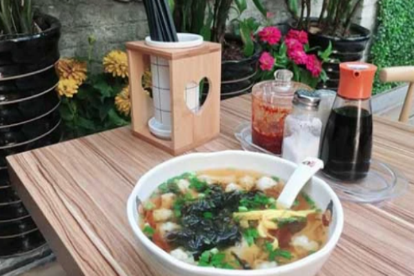 左阿婆崇明馄饨加盟