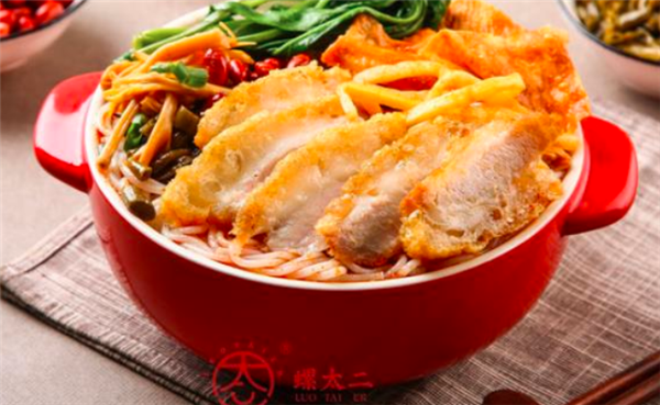 螺太二螺蛳粉加盟