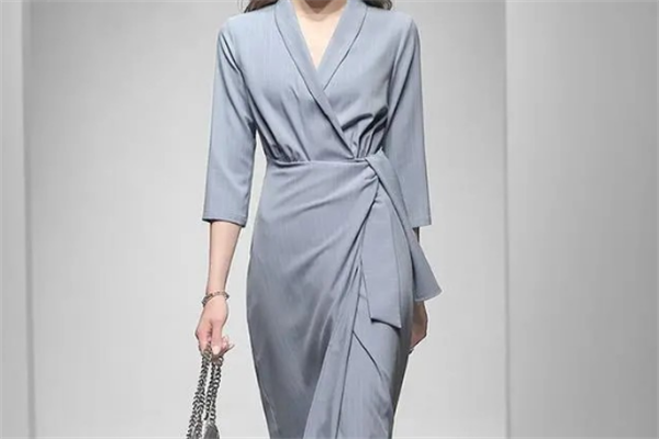 m服装
