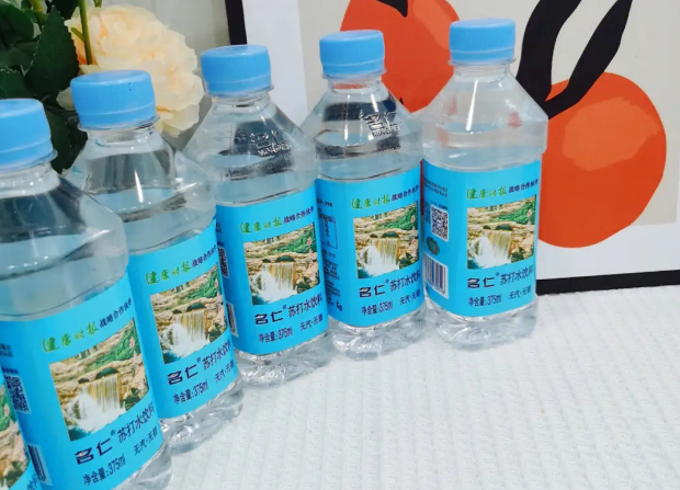 名仁苏打水加盟