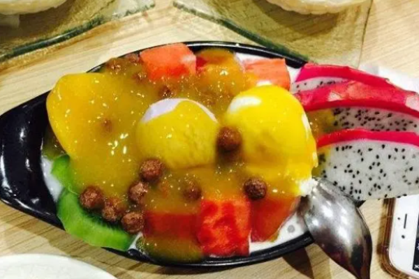 冰之城奶茶糖水店加盟