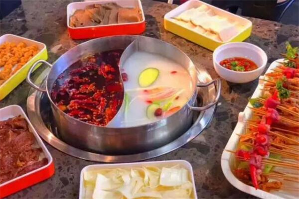 大兵串串火锅加盟