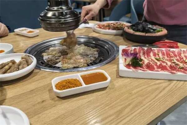 美淑家韩国料理加盟