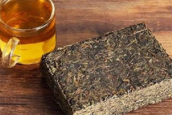 鸣青普洱茶业