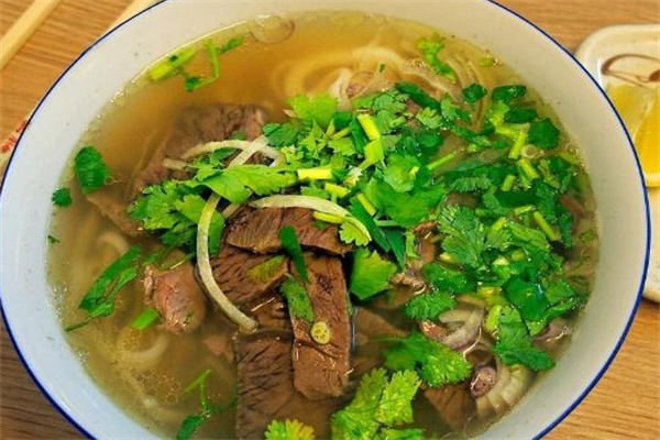 老曹牛肉汤加盟
