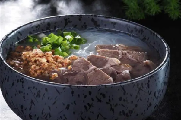 老曹牛肉汤加盟