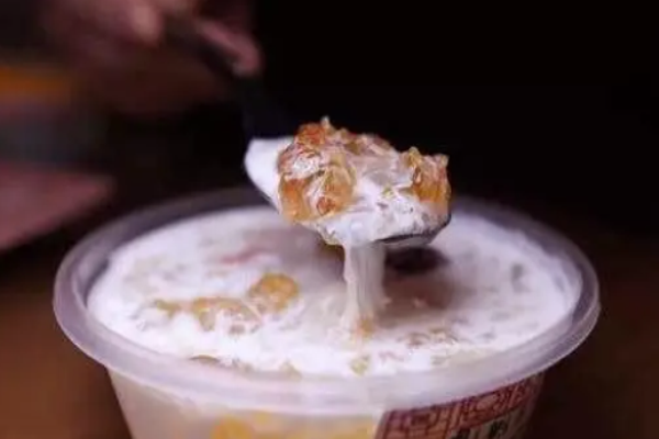 刘匠仁粤式牛奶甜品
