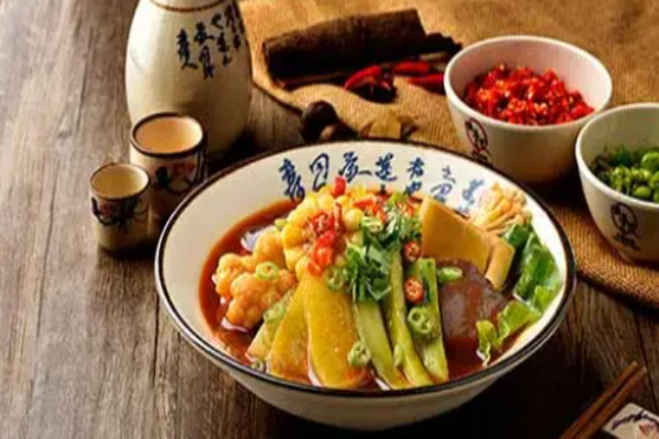 乐享冒菜加盟