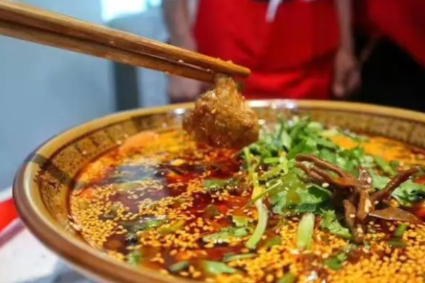 沁香园冒菜加盟