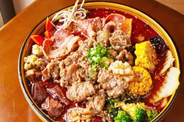 辣八鲜冒菜加盟