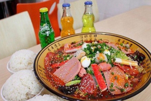 曹记冒菜加盟