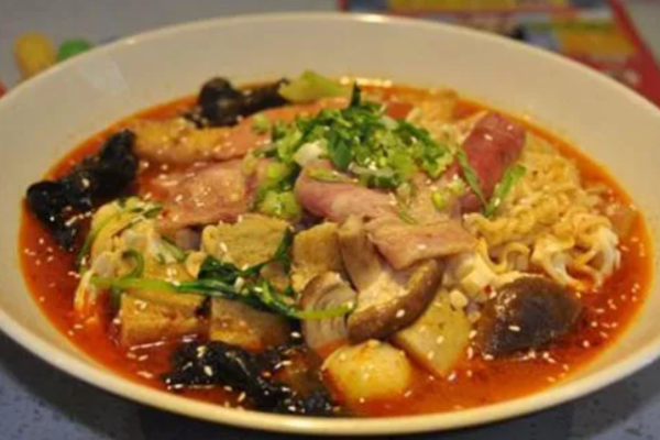 黄师傅冒菜加盟